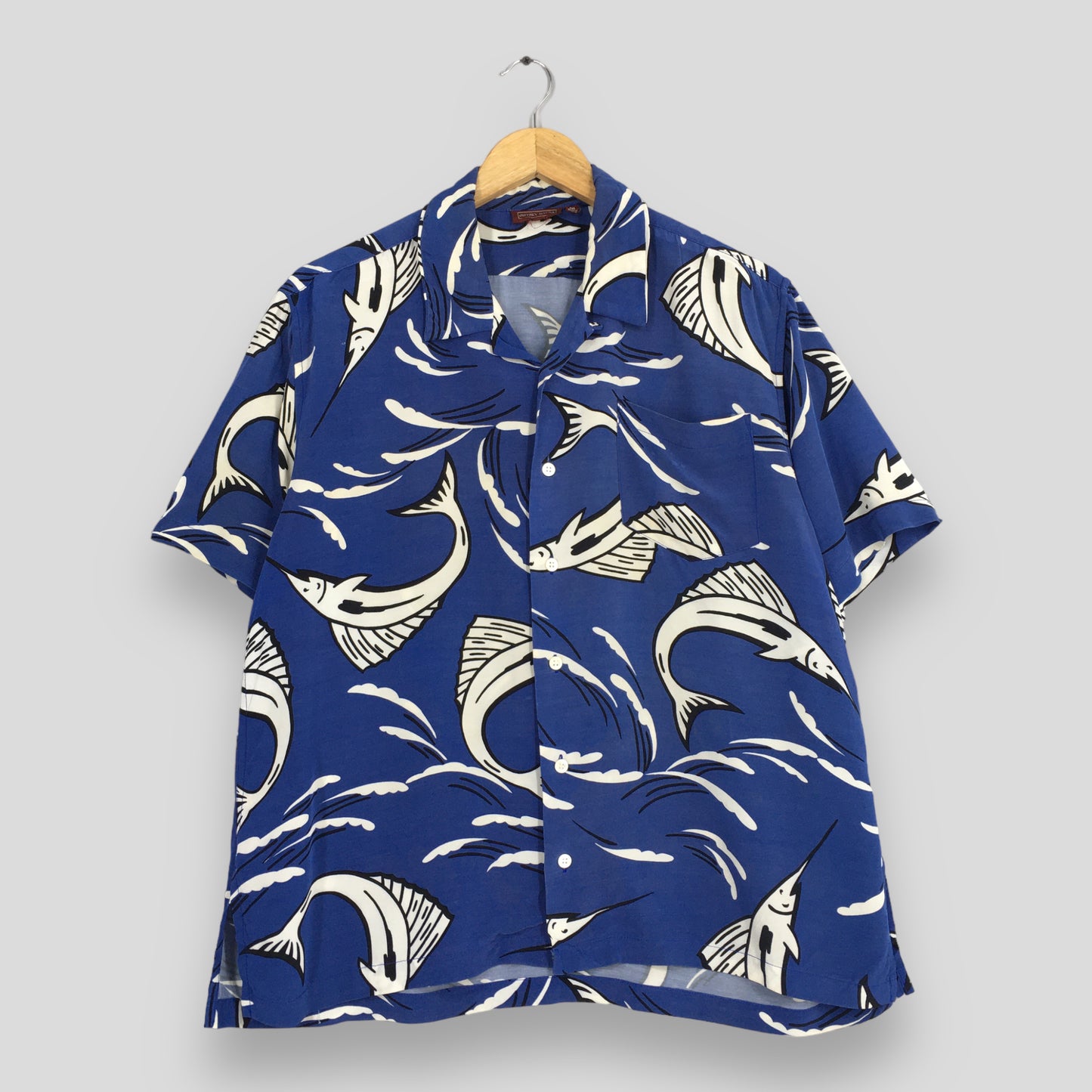 Jeffrey Banks Hawaiian Swordfish Blue Rayon Shirt Medium