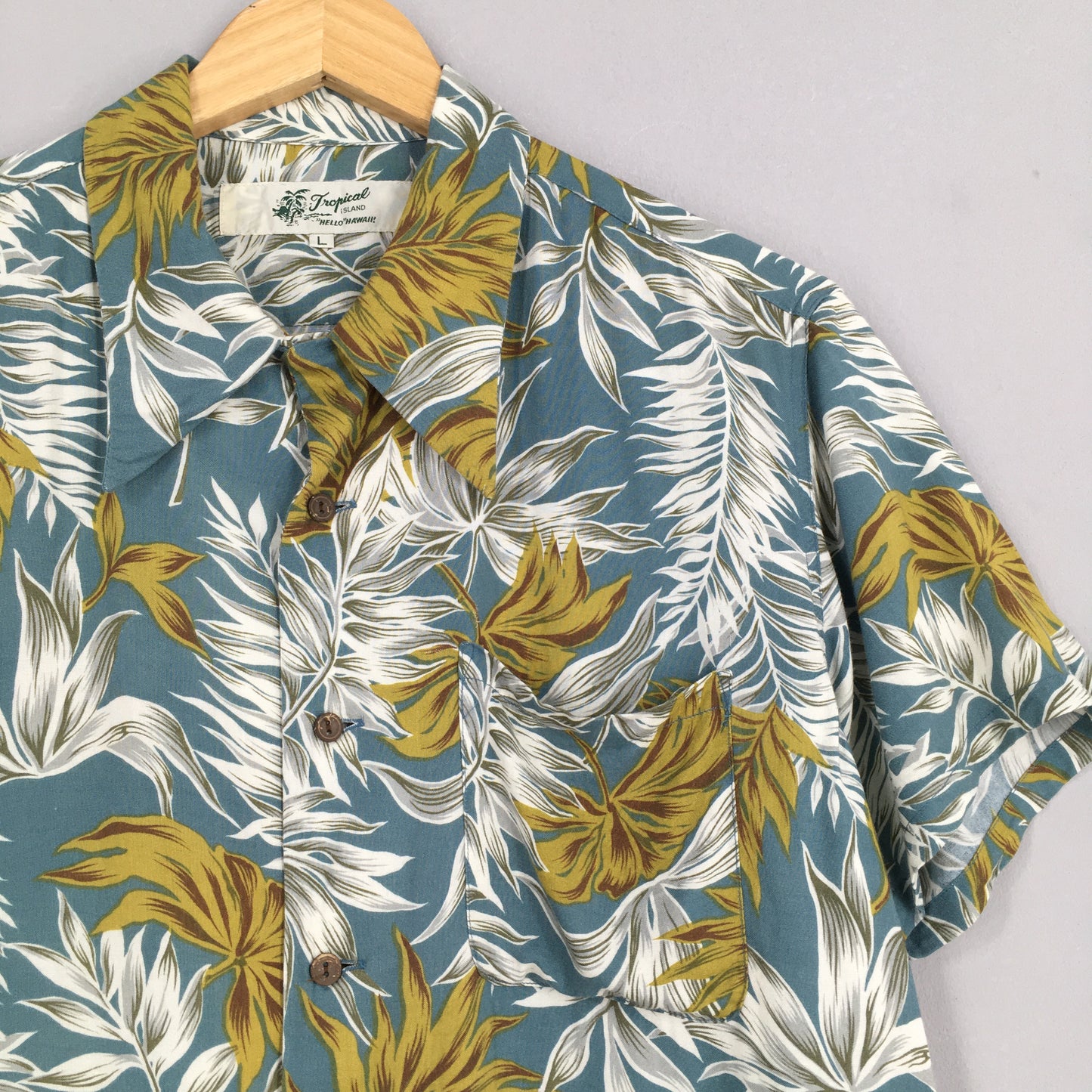 Hawaiian Aloha Tropical Island Shirt Large