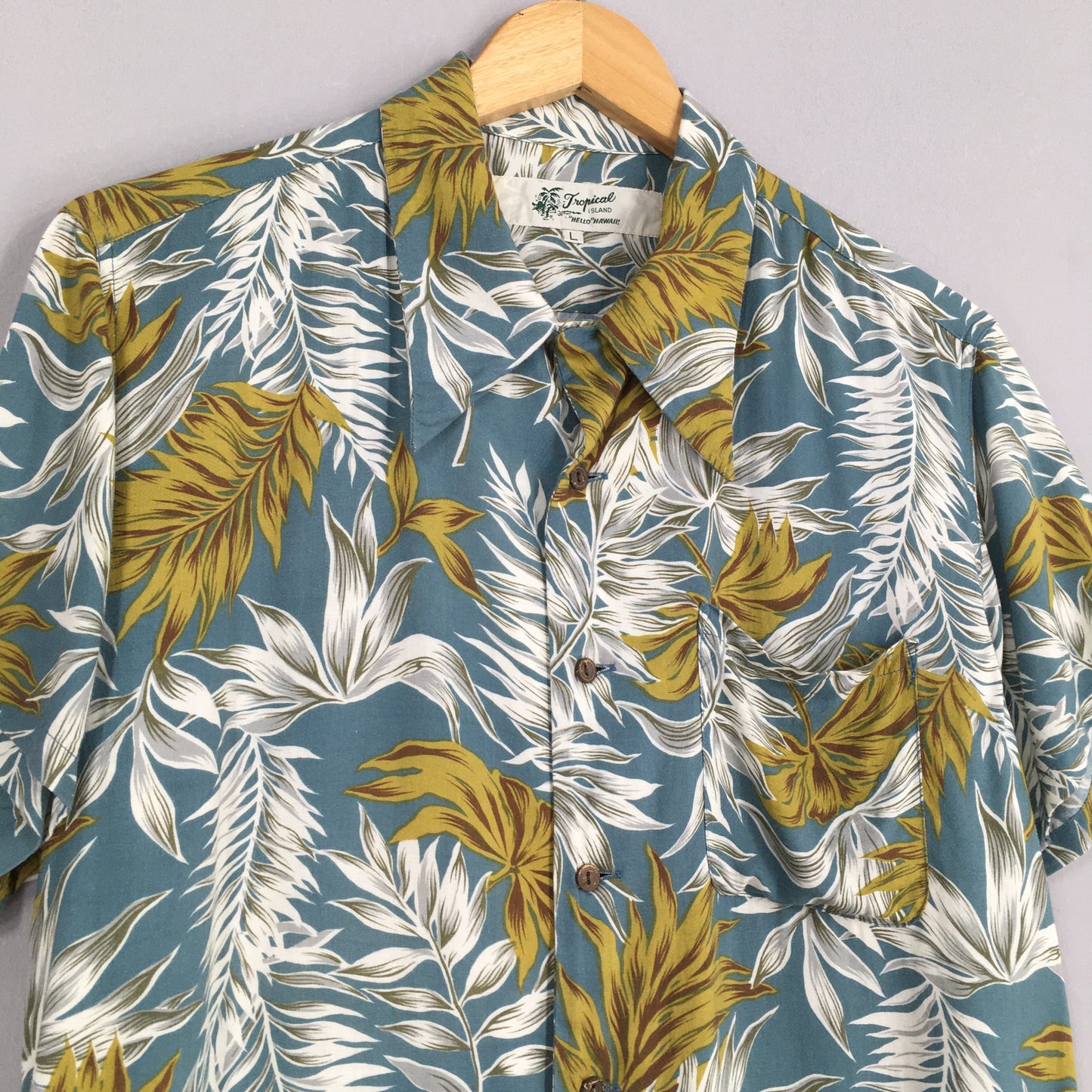 Hawaiian Aloha Tropical Island Shirt Large