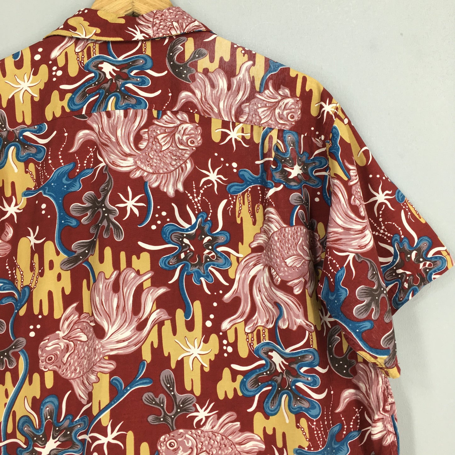 Edwin Hawaiian Gold Fish Japanese Rayon Shirt Large