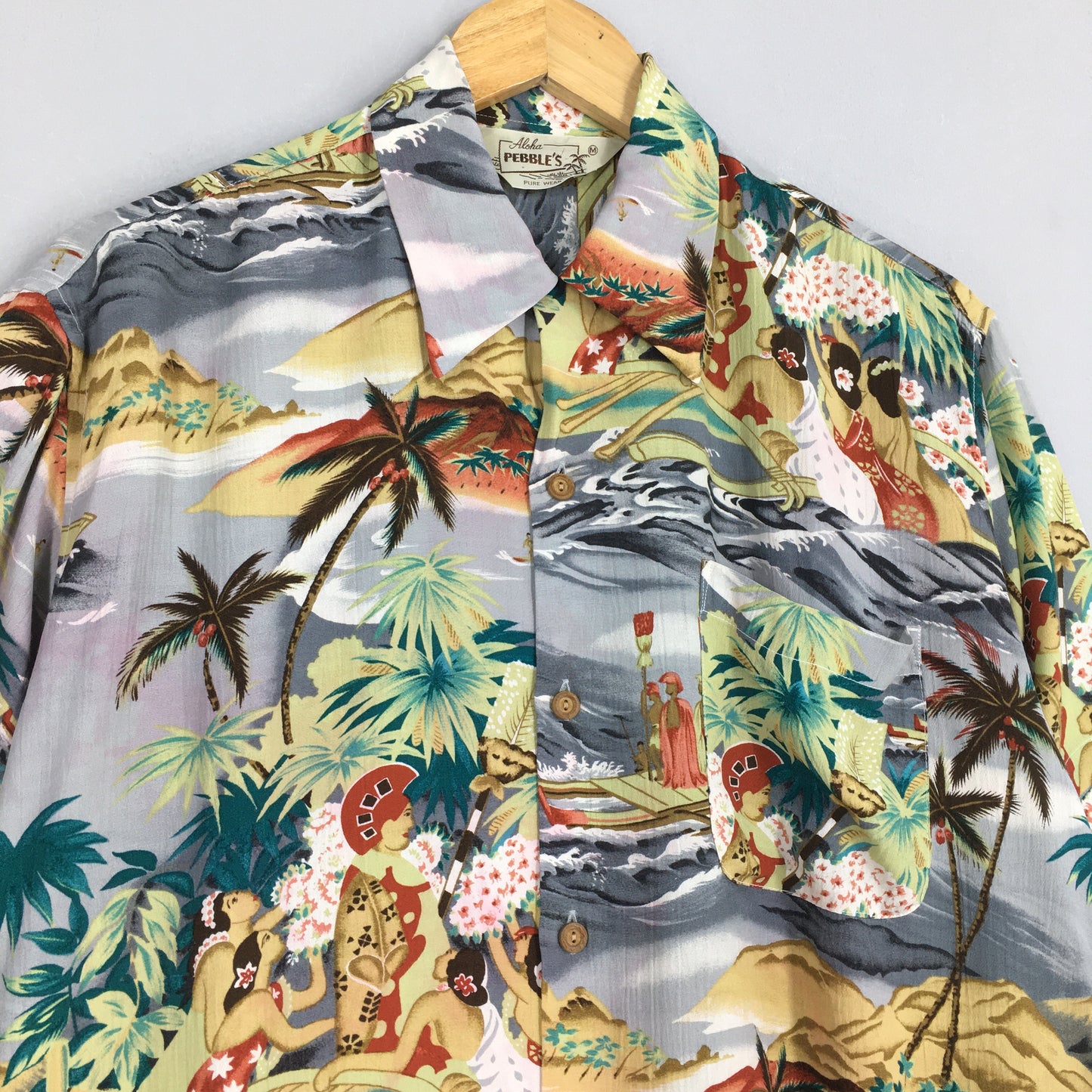 Aloha Pebble's Hawaiian Coconut Tree Beach View Rayon Shirt Medium