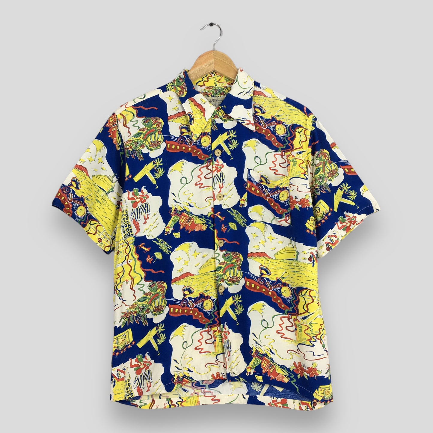 Aloha Tropical Hula Girl Ukulele Rayon Shirt Small