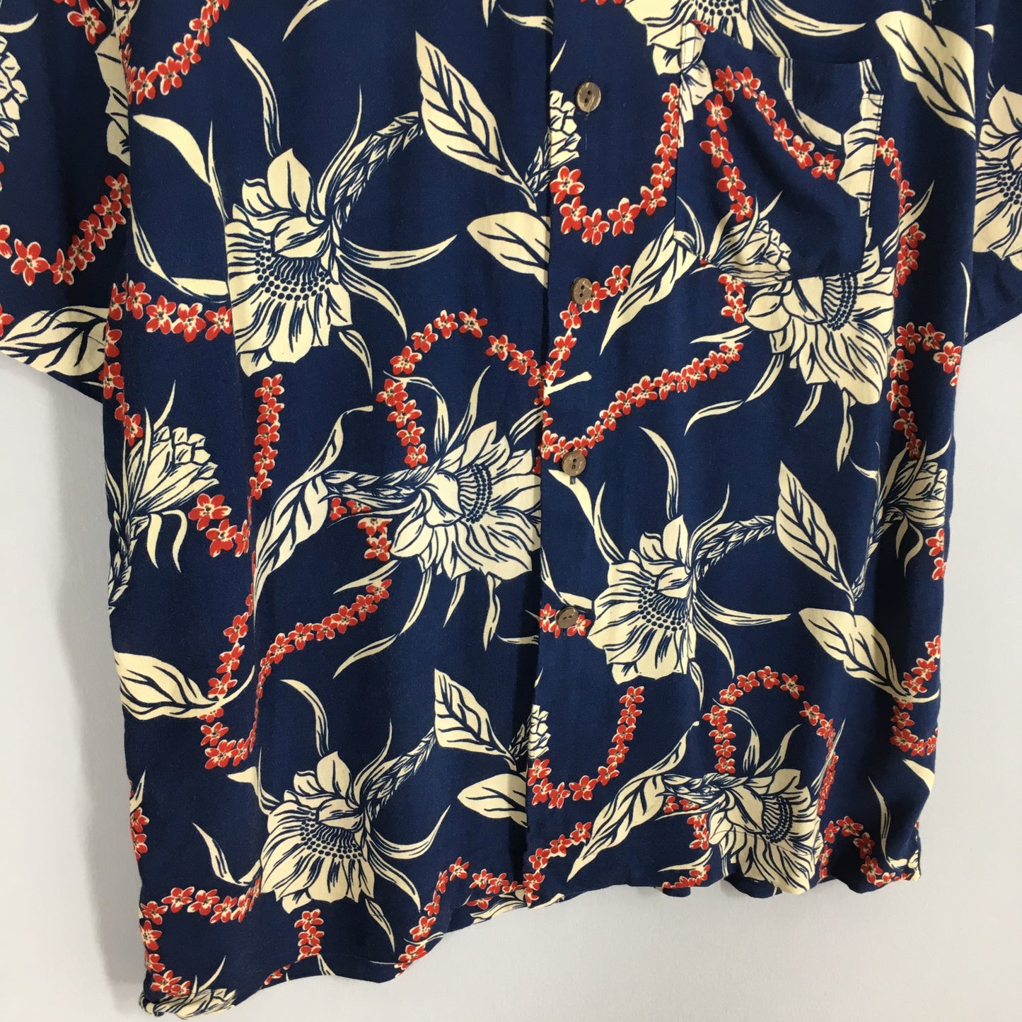 Vintage Hawaii Aloha Floral Rayon Shirt Large