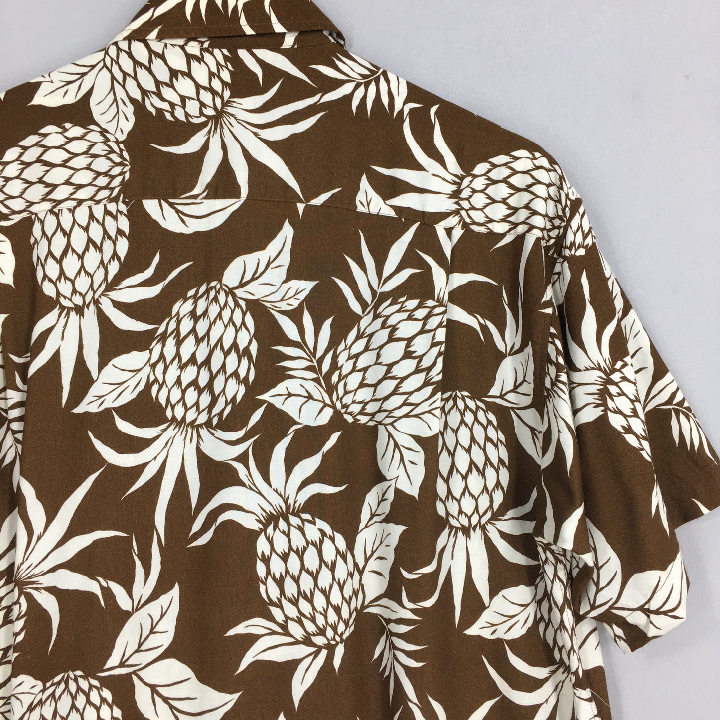 Hawaiian Pineapples Aloha Tropical Rayon Shirt Medium