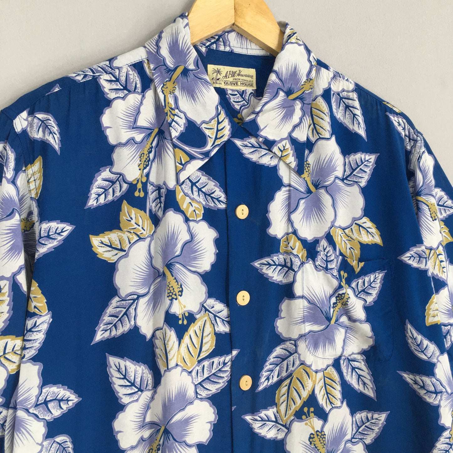 Glove House Japan Hawaiian Hibiscus Flower Tropical Hawaii Shirt Medium