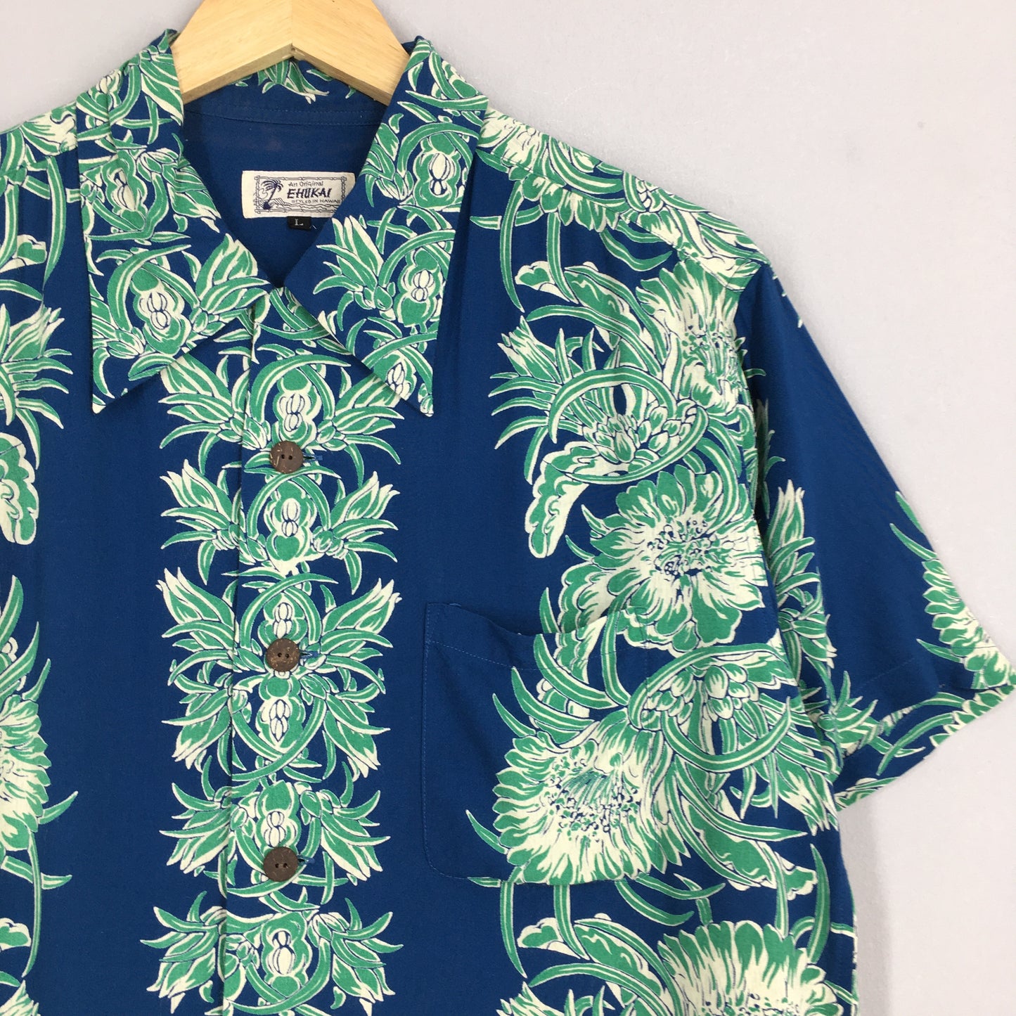 Hawaii Aloha Flower Rayon Shirt Large