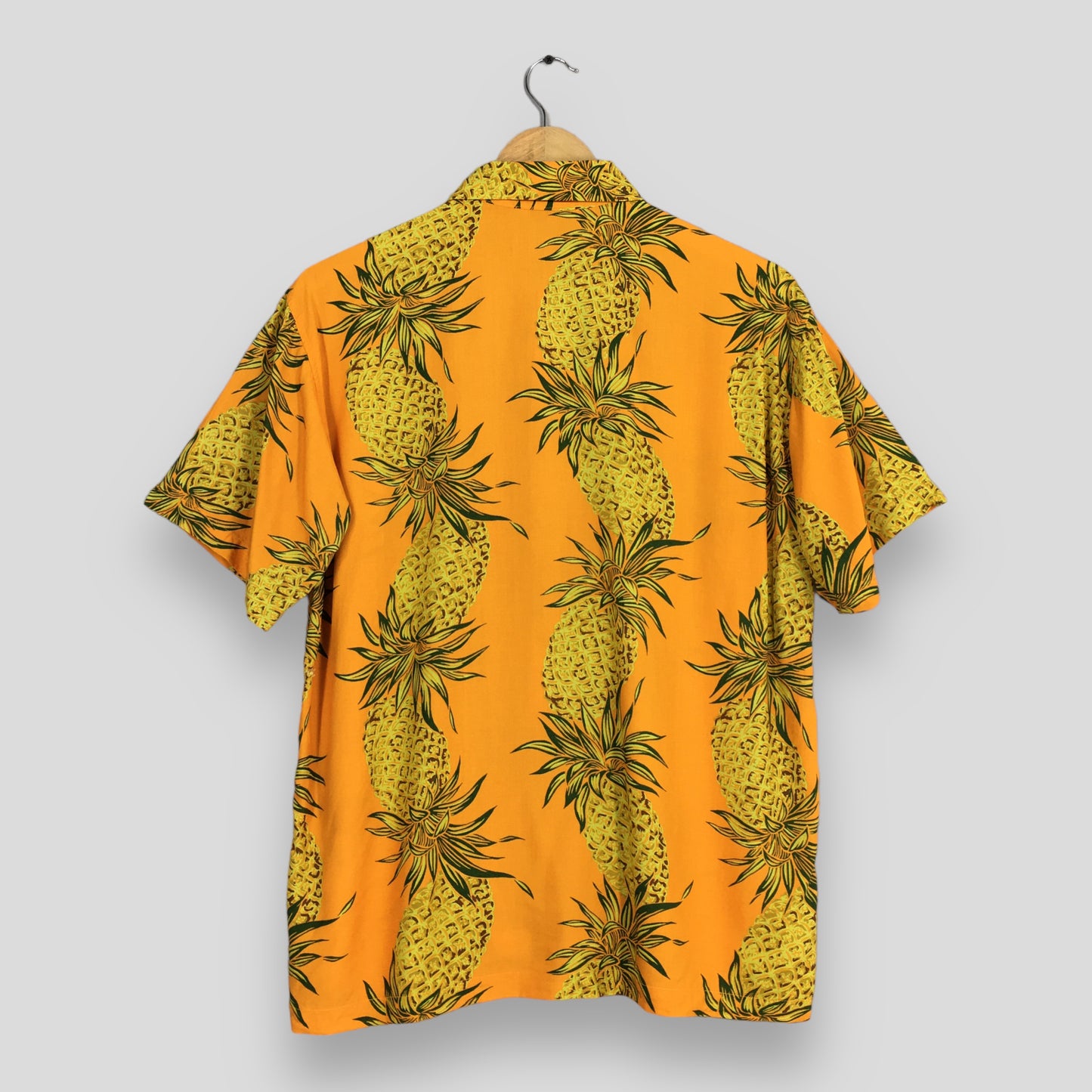 Hawaiian Pineapples Yellow Aloha Tropical Shirt Medium