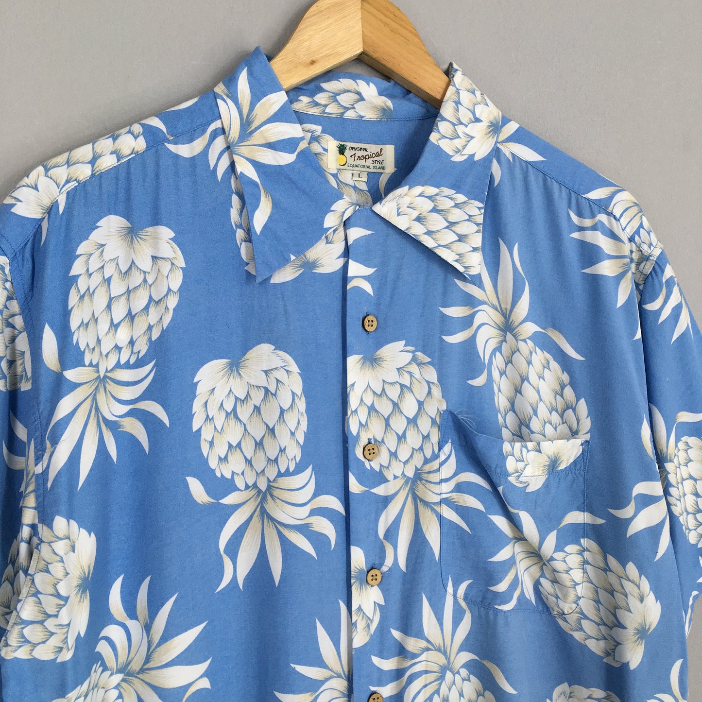 Hawaiian Pineapples Aloha Tropical Shirt Large