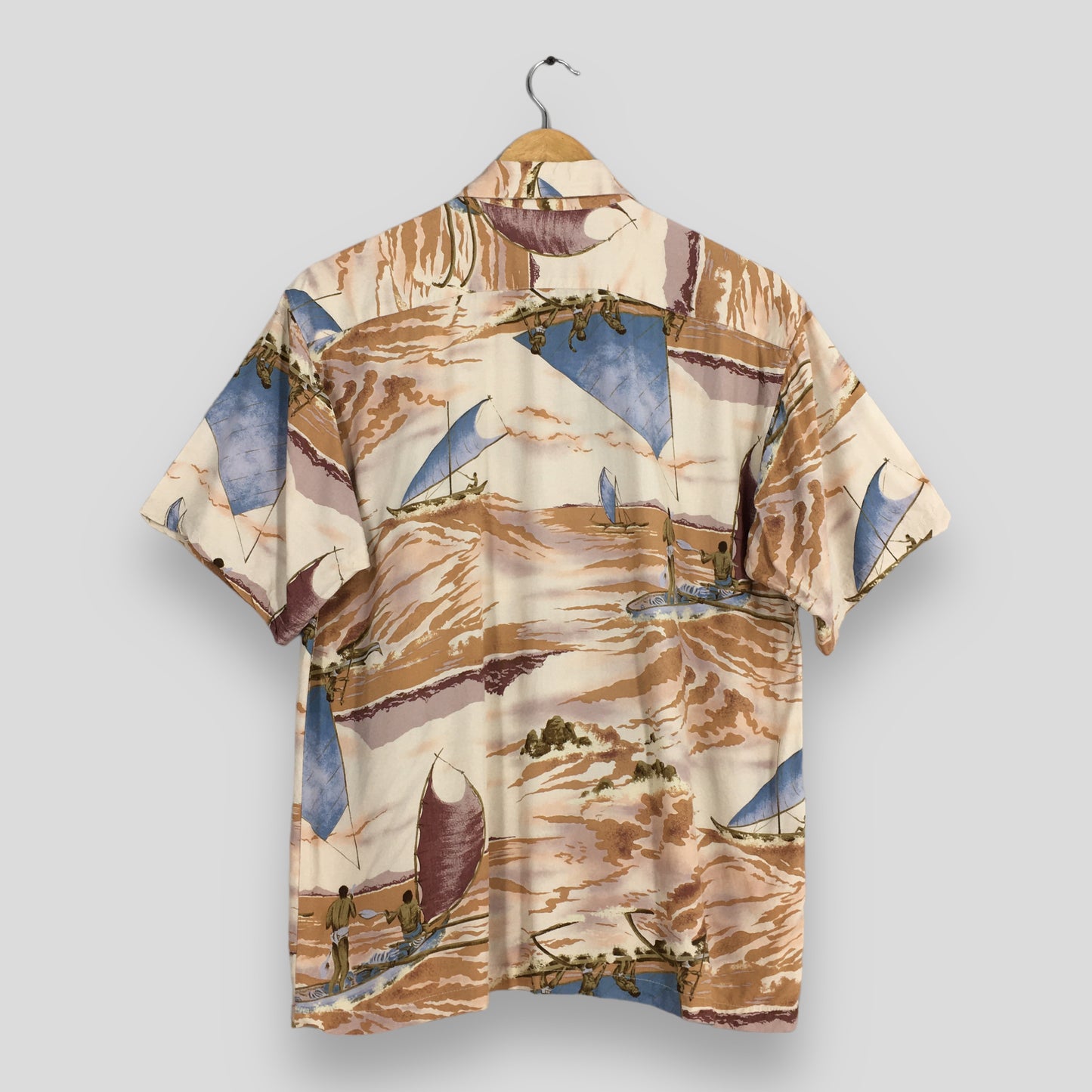 Glove House Honolulu Beach Rayon Shirt Medium