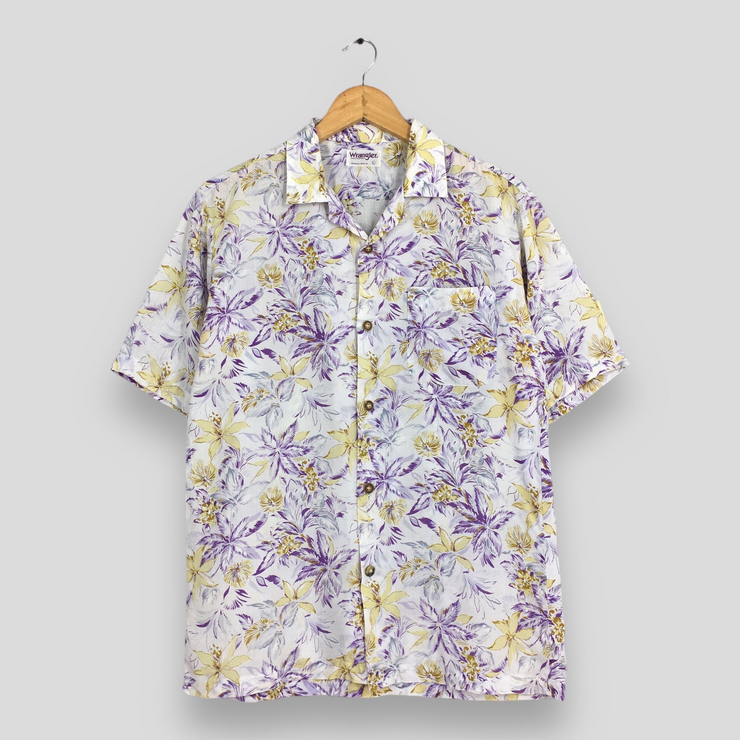 Wrangler Hawaiian Floral Aloha Overprint Shirt Large