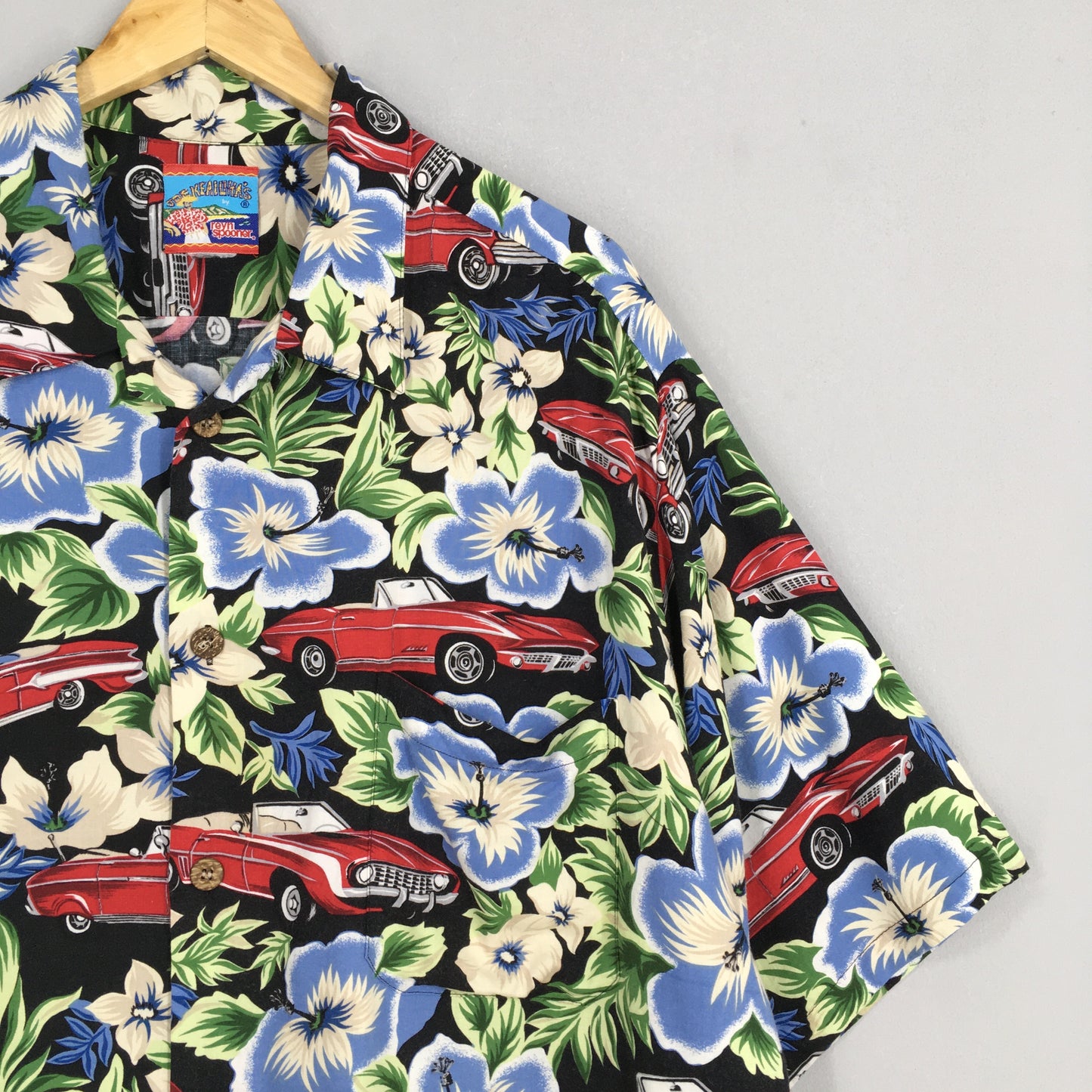 Reyn Spooner Joe Kealoha Floral Old Car Graphic Aloha Tropical Shirt