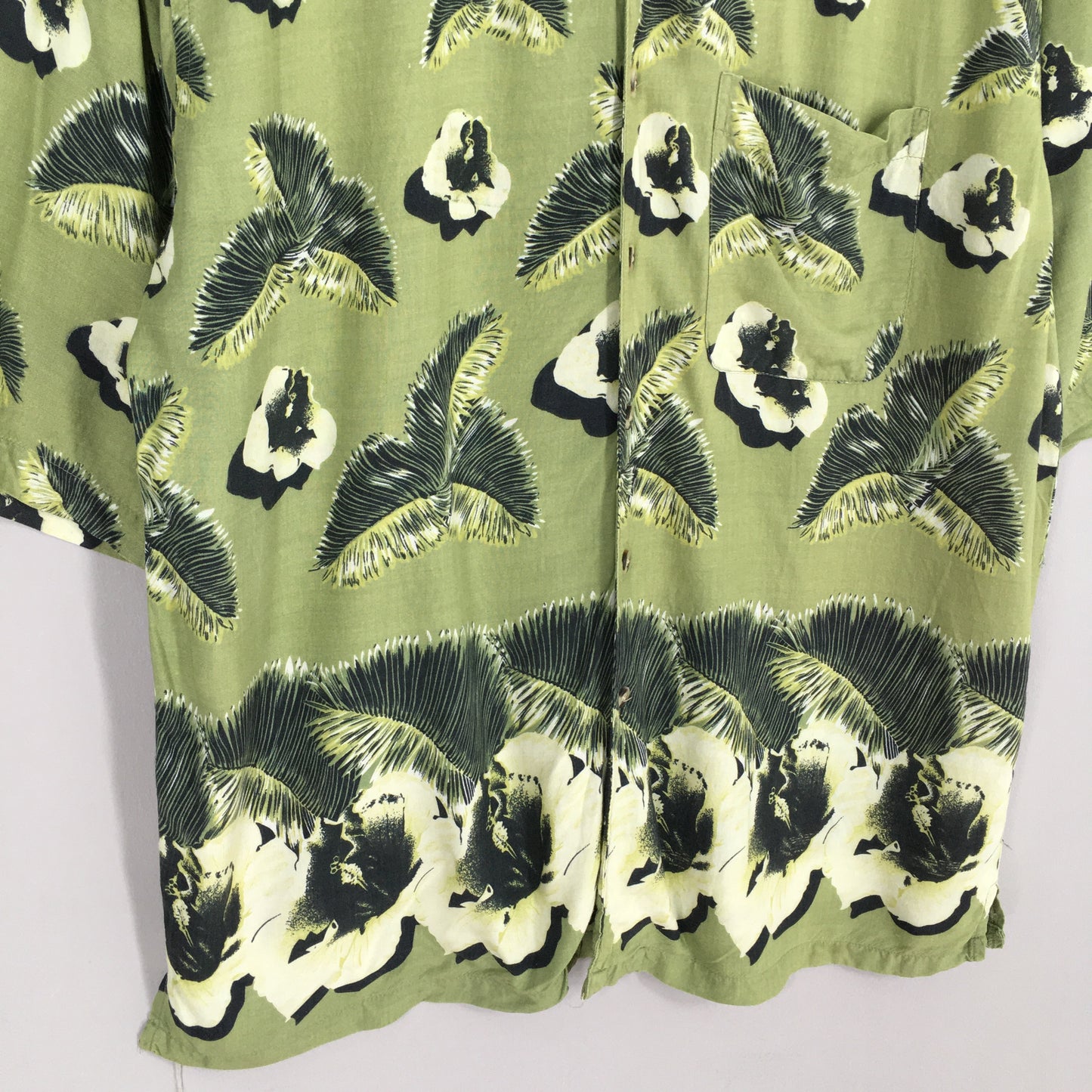 Floral Leaves Shirt Large Mens Hawaii Aloha Floral Guam Beach Party