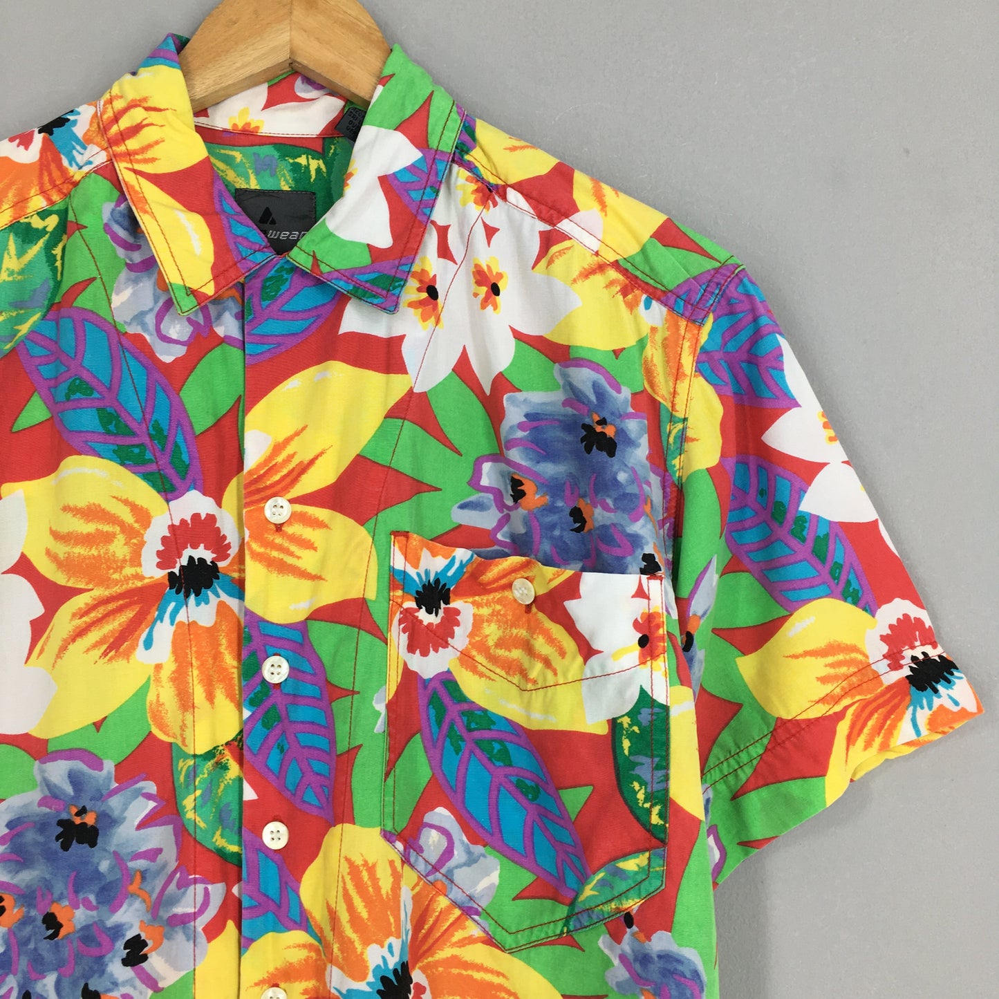 Lizwear Floral Hawaiian Island Beach Shirt Small