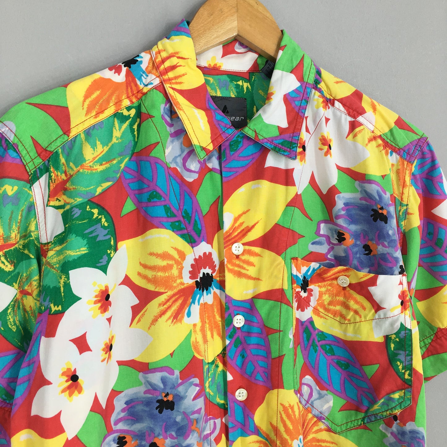 Lizwear Floral Hawaiian Island Beach Shirt Small