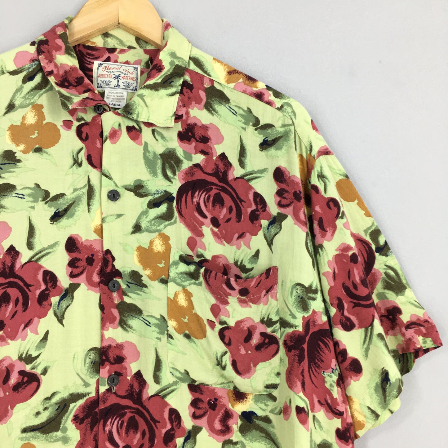 Hawaiian Roses Flower Rayon Shirt Large