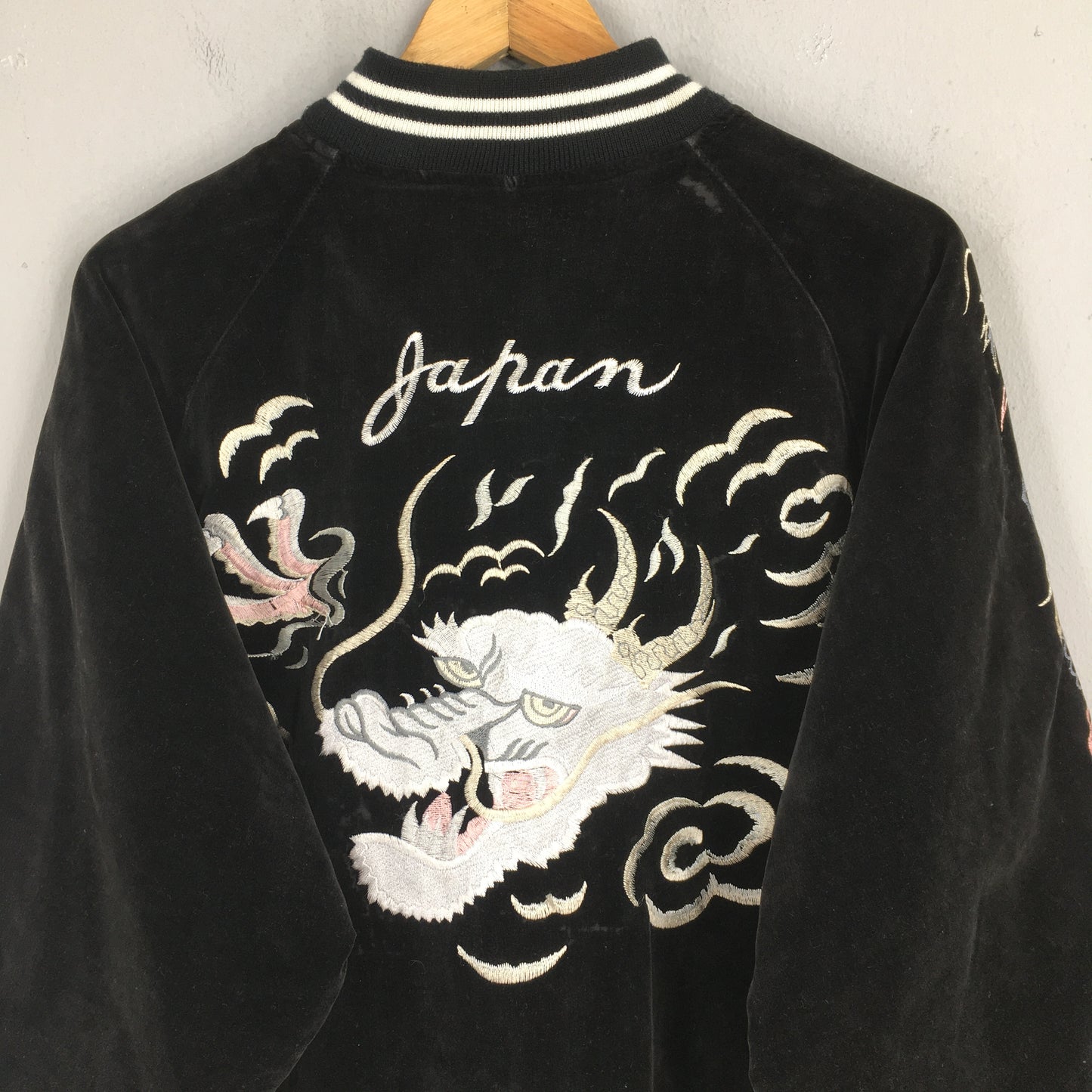 Sukajan Dragon Japan Black Souvenir Jacket XLarge