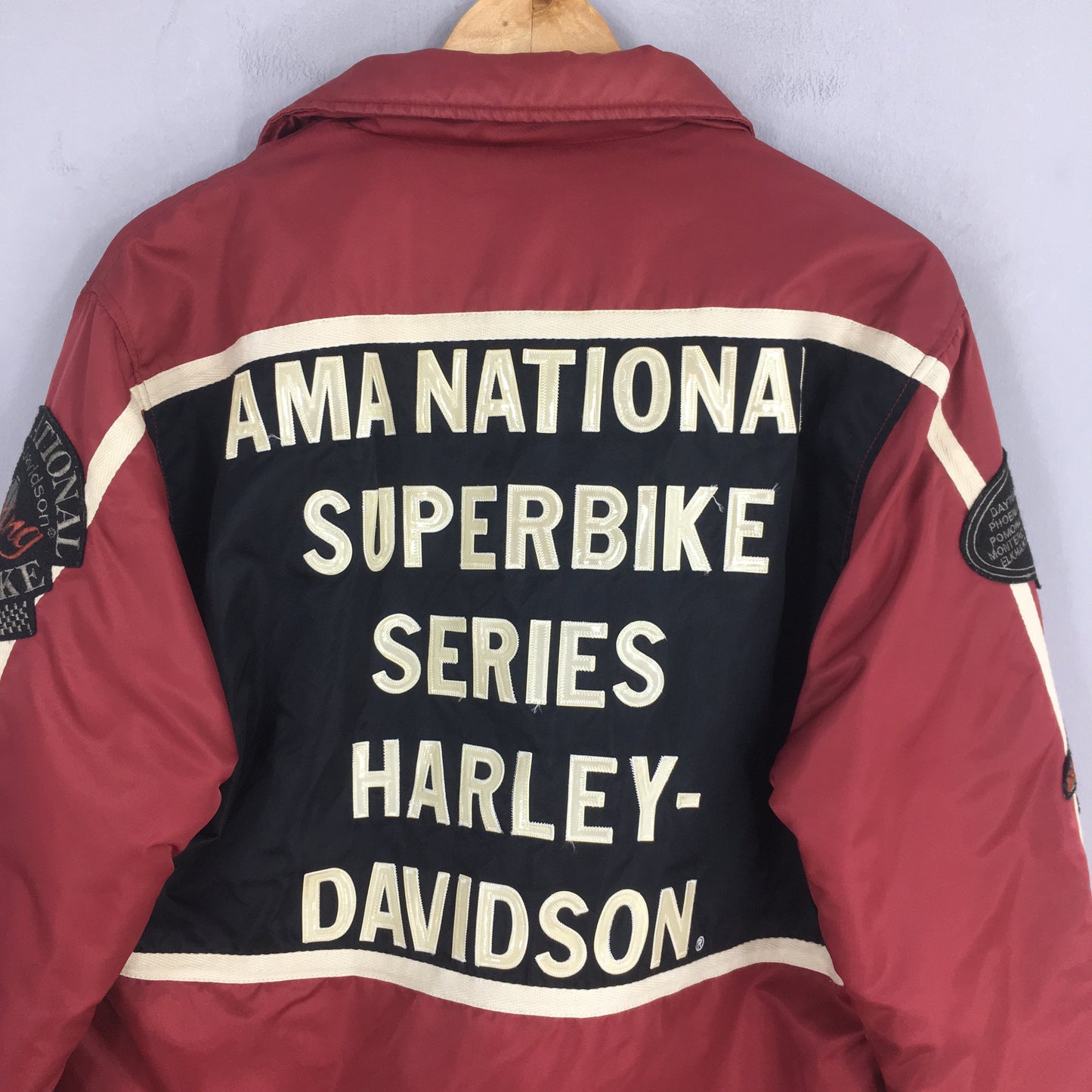 Harley Davidson Motorcycles Button Red Jacket Medium