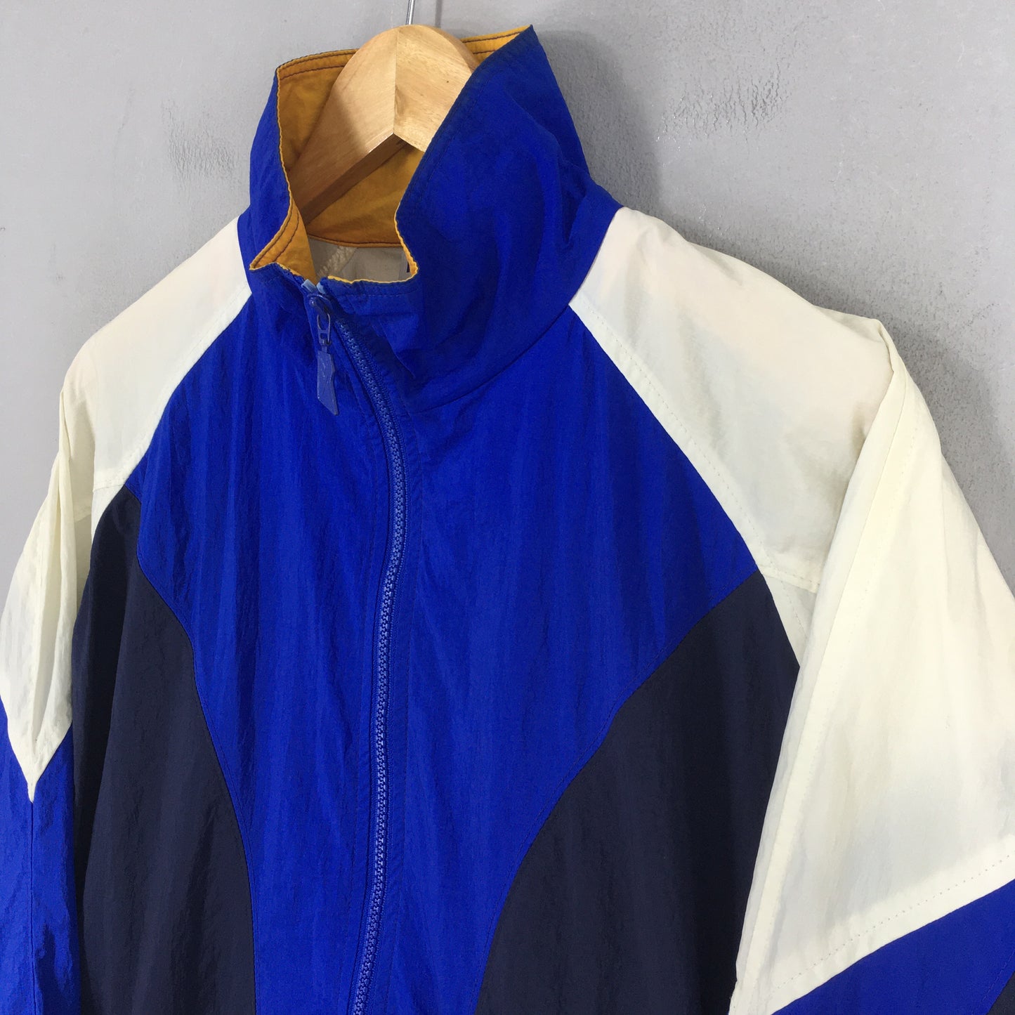 Reebok Sports Windbreaker Jacket XLarge