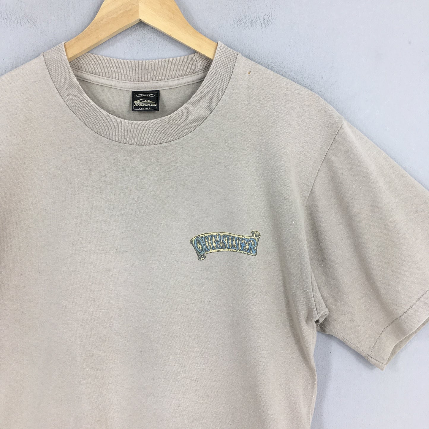 Quiksilver Surf T shirt Small