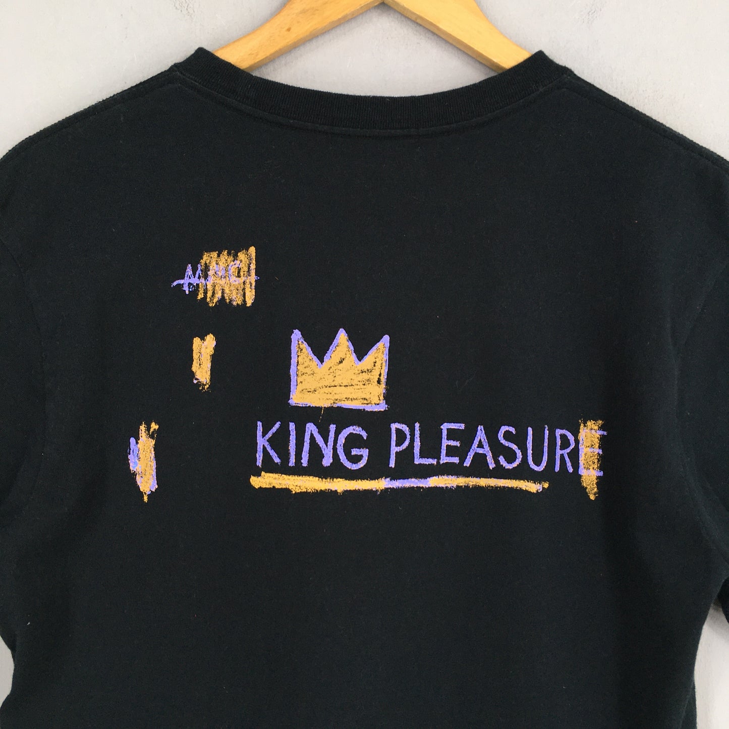 JMB Jean Michel King Pleasure Crown Pop Art T shirt Medium