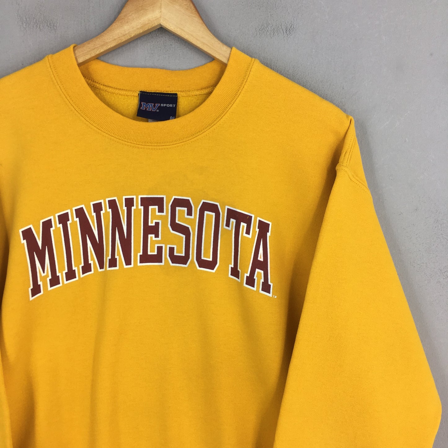 Minnesota Football NCAA Sweatshirts Medium