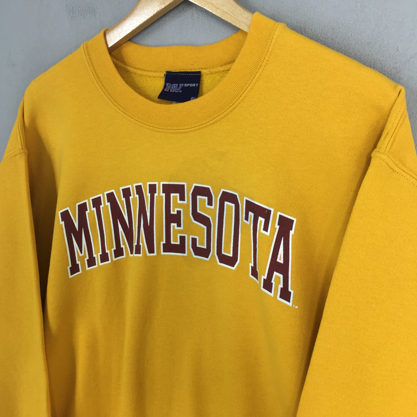 Minnesota Football NCAA Sweatshirts Medium