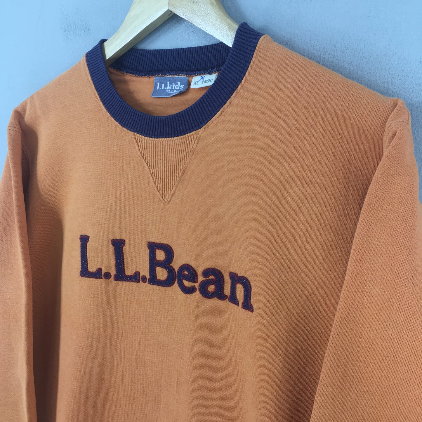 LL Bean Usa Orange Sweatshirt Small