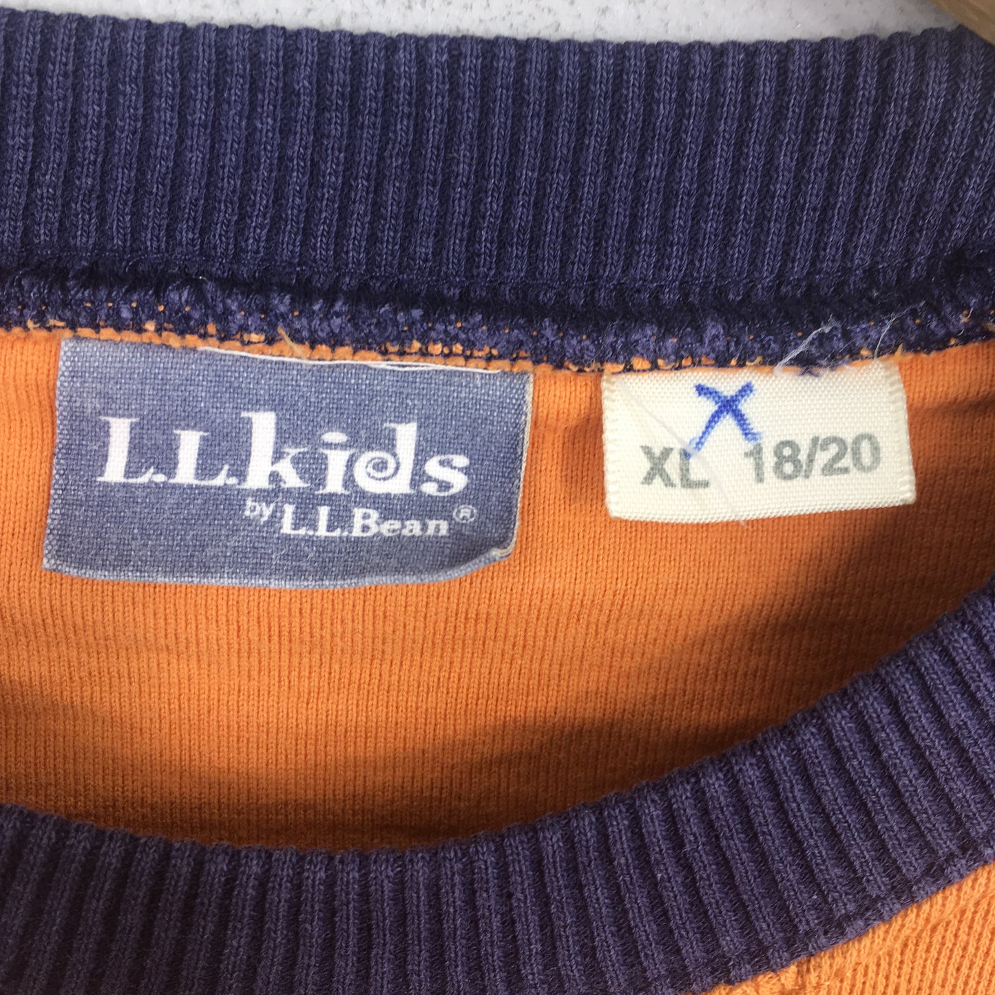 LL Bean Usa Orange Sweatshirt Small