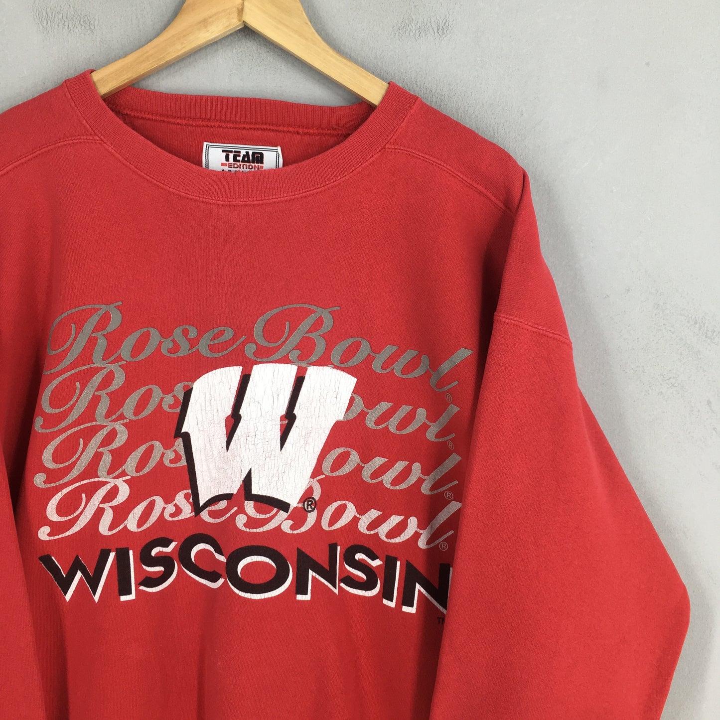 Wisconsin Badgers Ncaa Football Sweatshirt XLarge