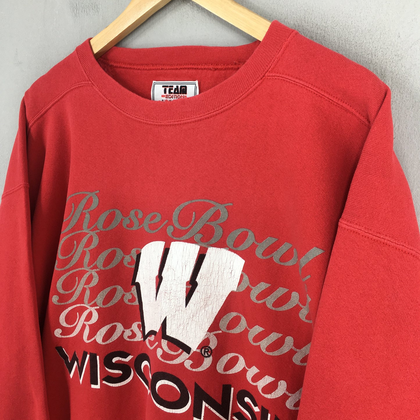 Wisconsin Badgers Ncaa Football Sweatshirt XLarge