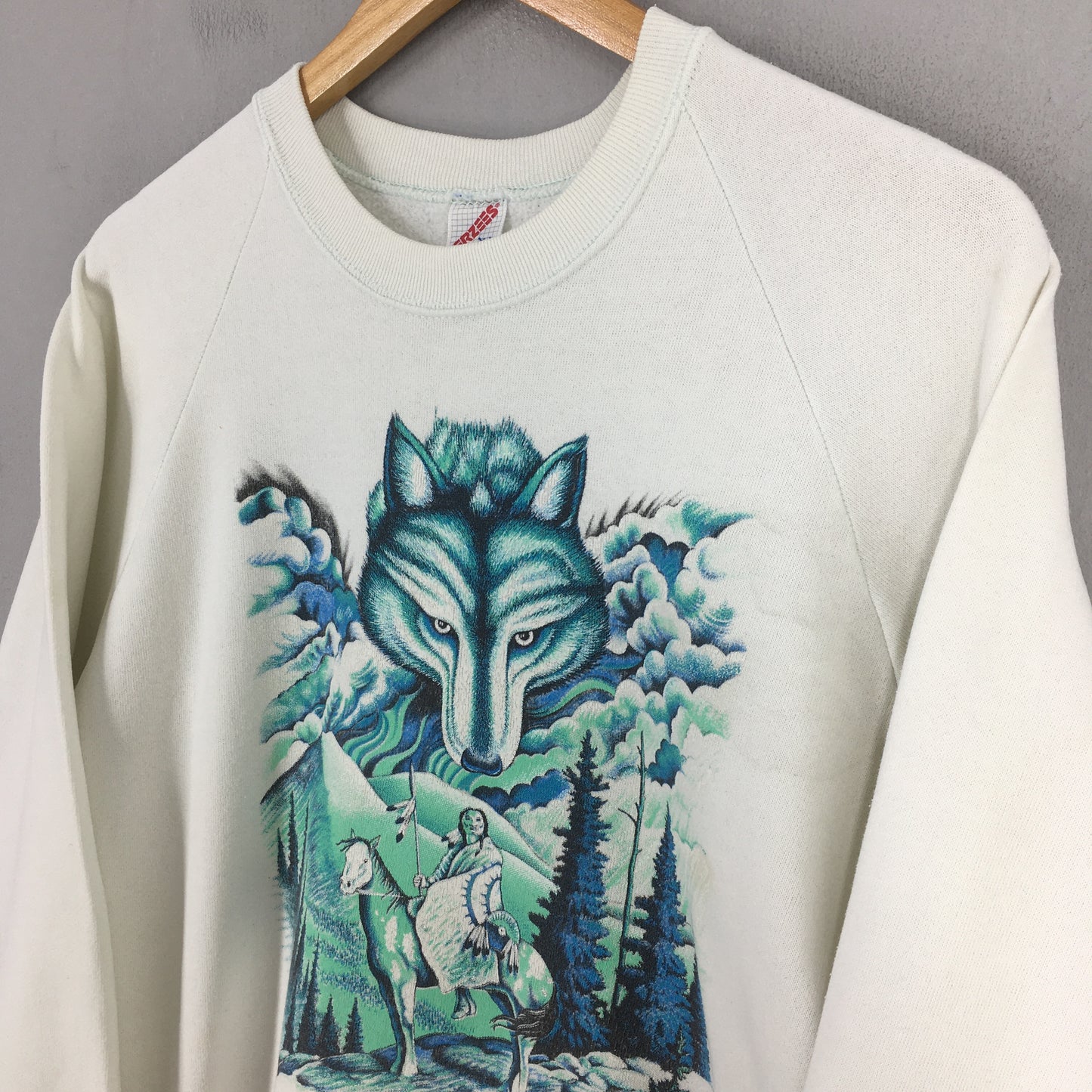 North American Arizona Wolf Sweatshirt Large