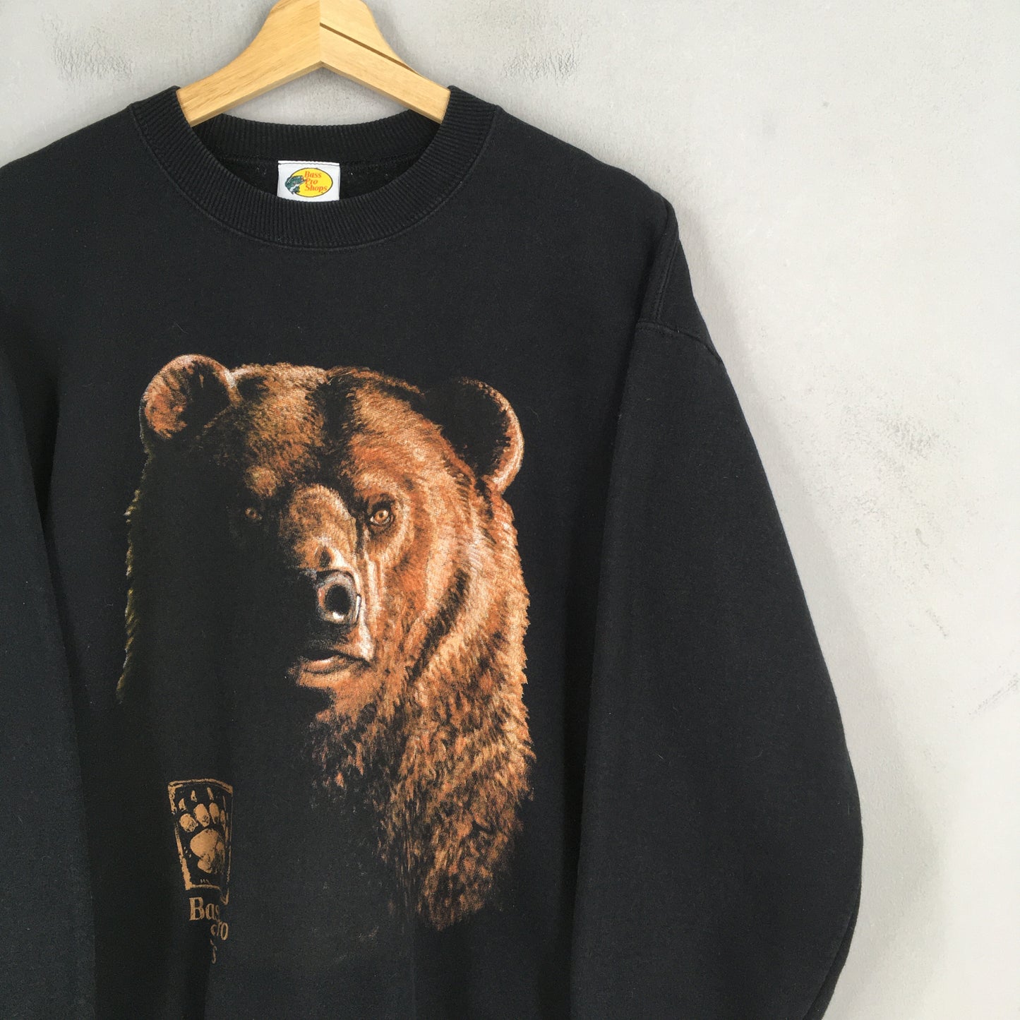 Grizzly Bear Black Sweatshirt Medium