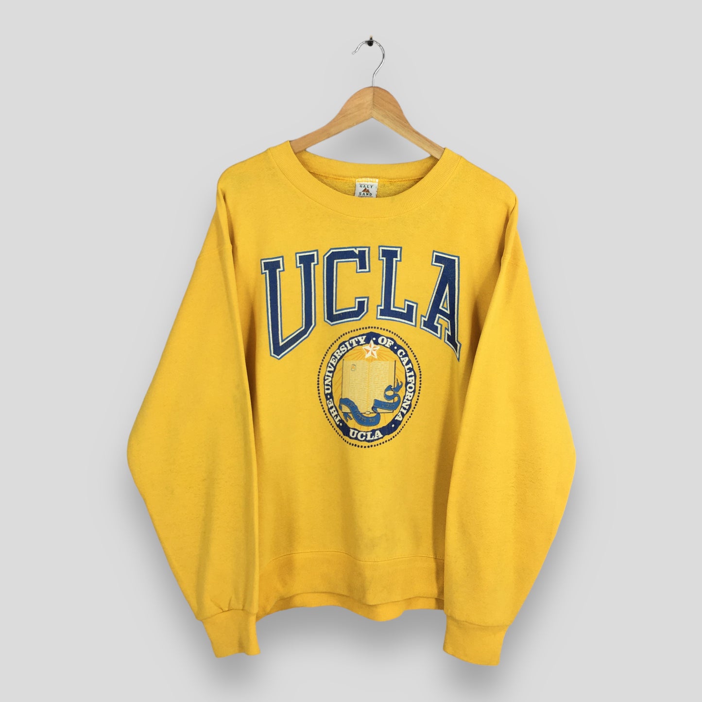 University of California Yellow Sweatshirt Large