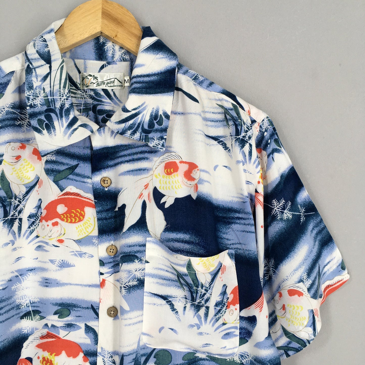 Hawaiian Japanese Gold Fish Rayon Shirt Medium