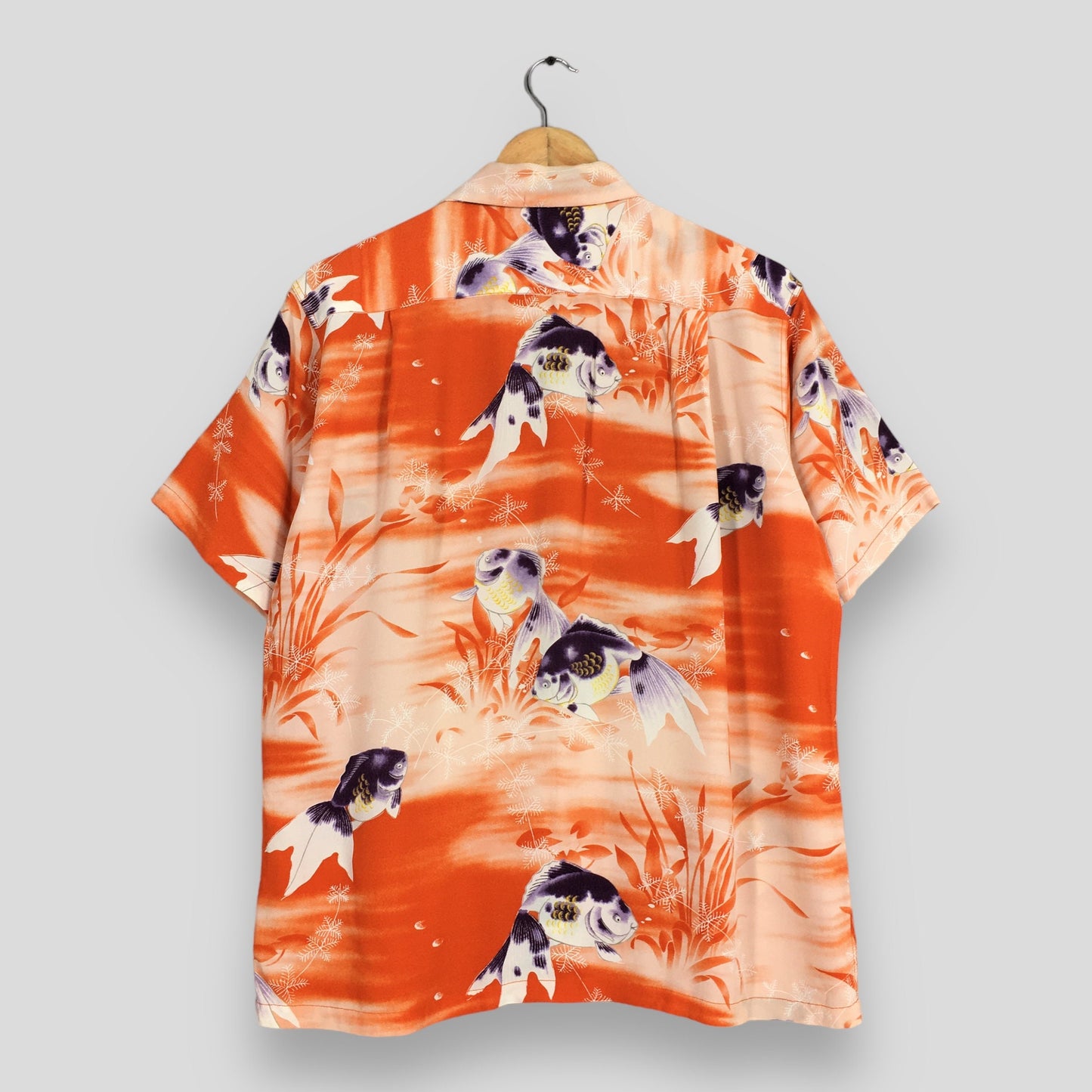 Sun Surf Toyo Aloha Koi Fish Rayon Shirt Medium