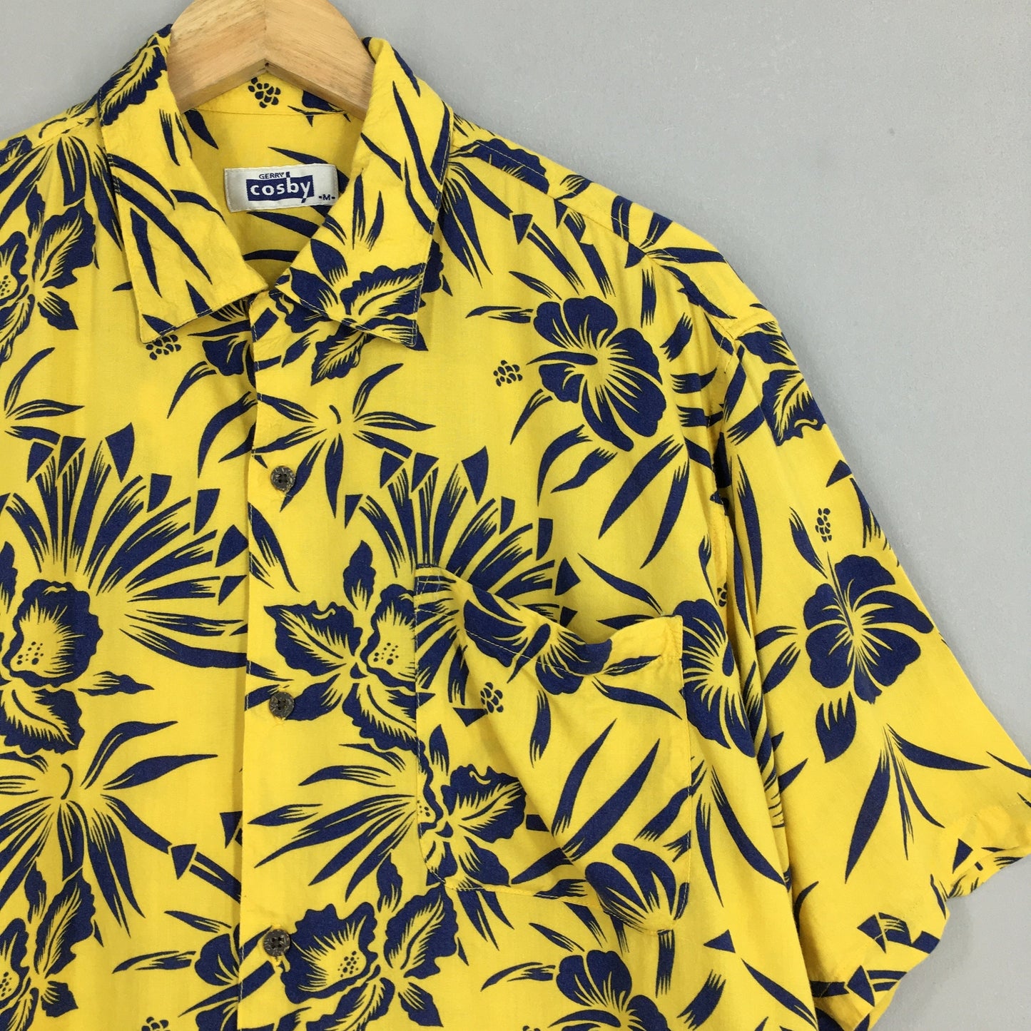 Hawaiian Hibiscus Flower Tropical Hawaii Rayon Shirt Medium