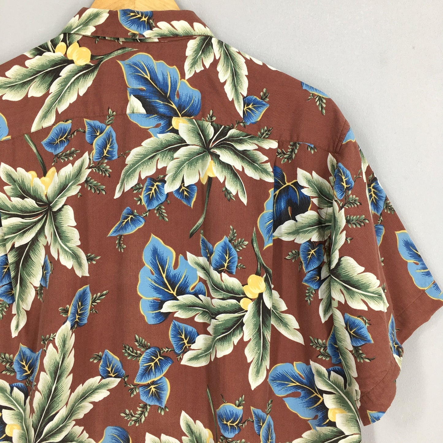 Hawaii Aloha Flower Rayon Shirt Large