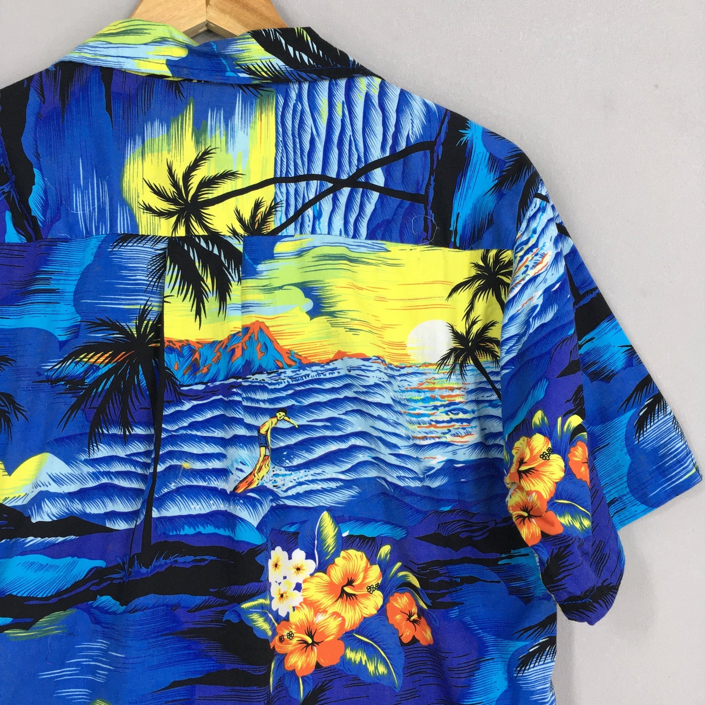 Hawaiian Surfing Palm Tree Aloha Cotton Shirt Small