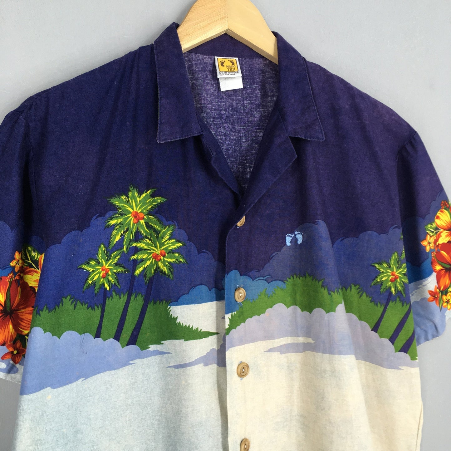 Hang Ten Beach View Hawaiian Shirt Medium