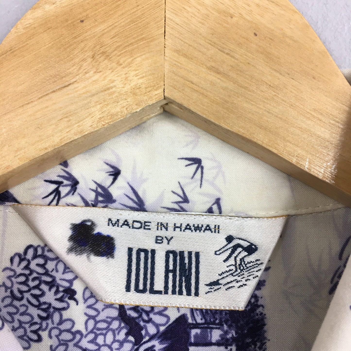 Made In Hawaii Iolani Patina Japanese Culture Rayon Shirt Medium