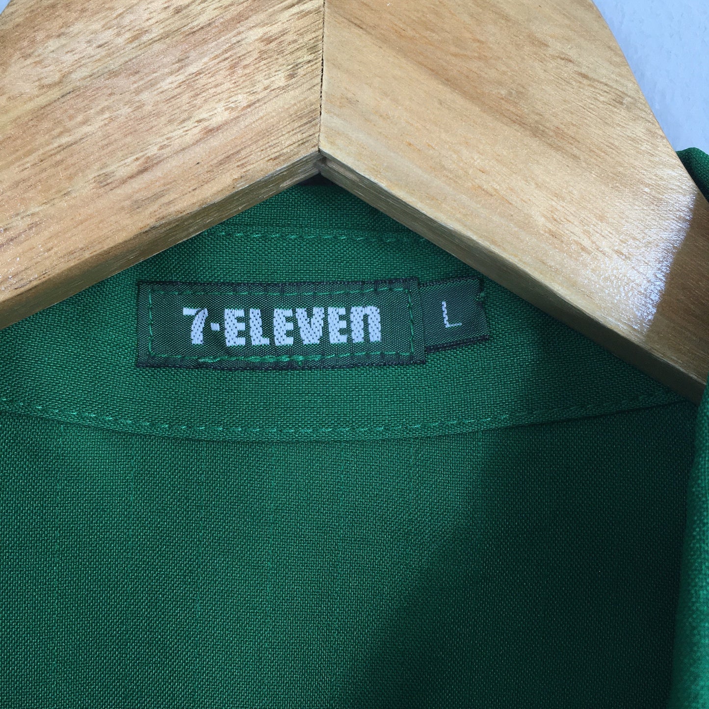 7-Eleven Workers Shirt Large