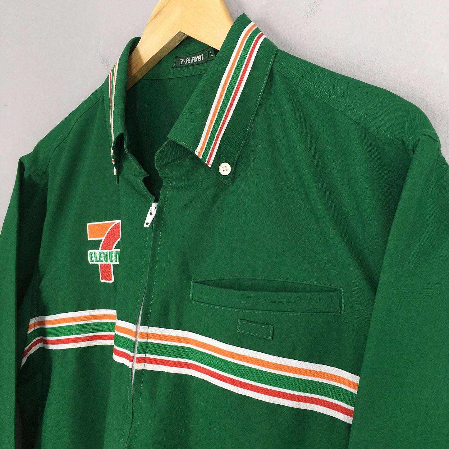 7-Eleven Workers Shirt Large