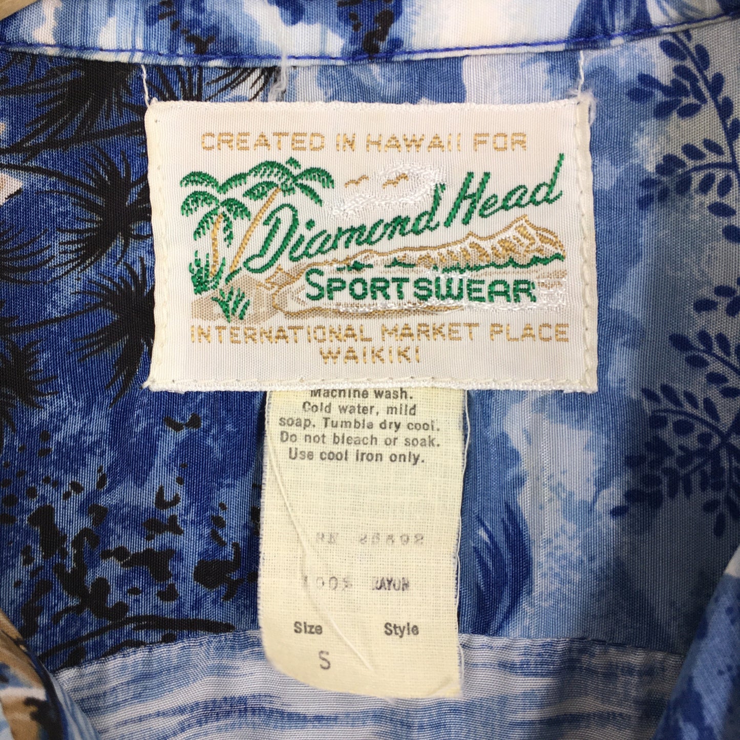 Diamond Head Sportswear Surfing Beach Rayon Shirt Small