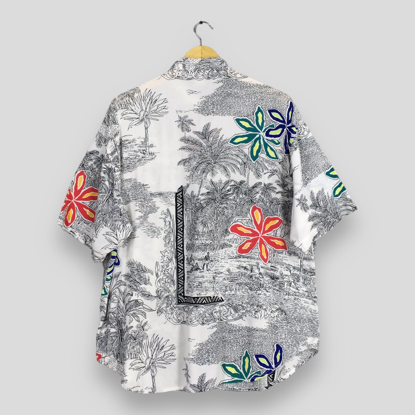 Unionbay Summer Hawaiian Flower Art Rayon Shirt Medium