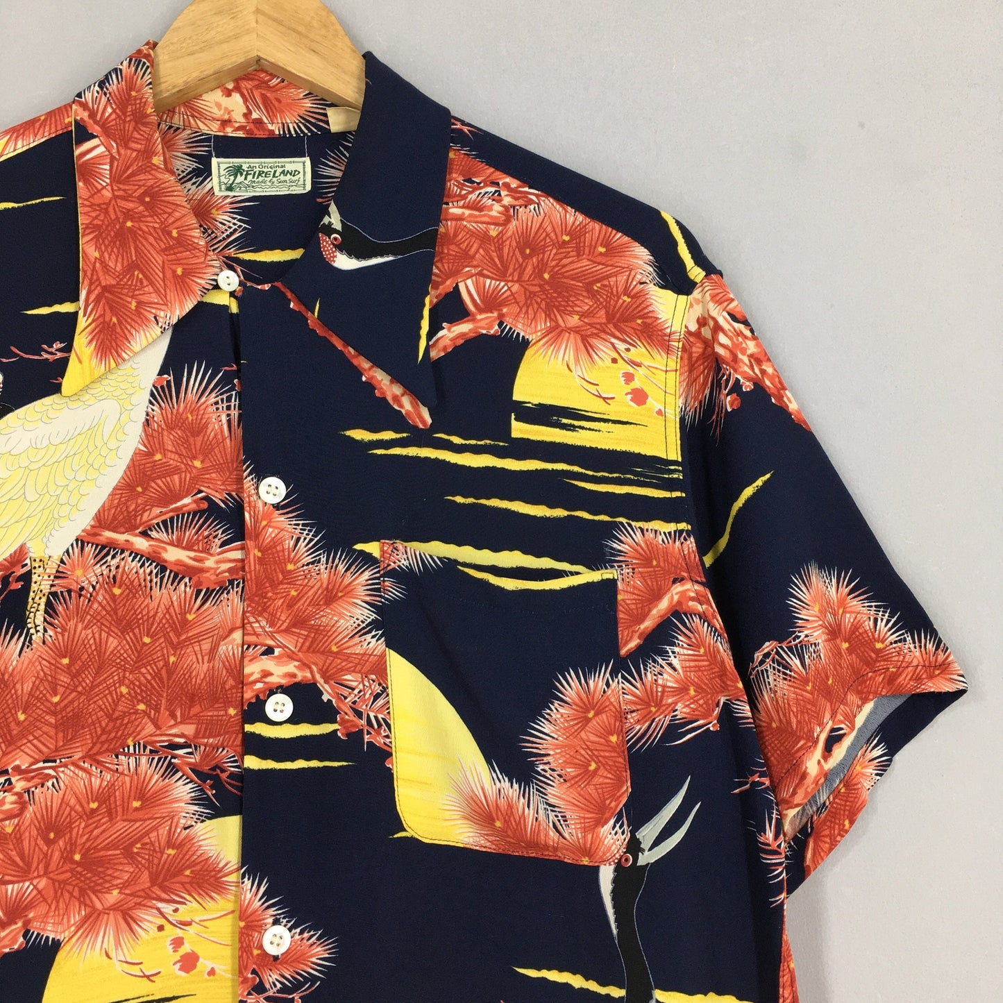 Hawaiian Japanese Sun Surf Toyo Phoenix Bird Rayon Shirt Medium