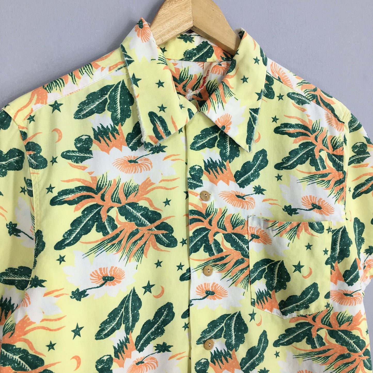 Vintage Hawaiian Aloha Floral Yellow Shirts Large