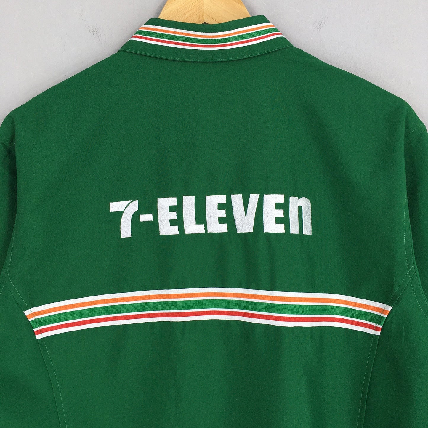 7-Eleven Workers Shirt Large