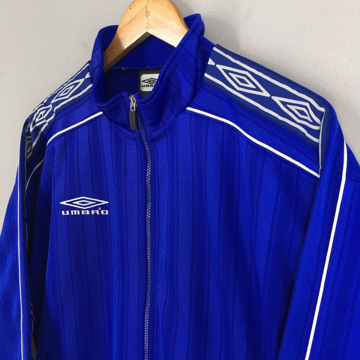 Umbro Windbreaker Jacket Large