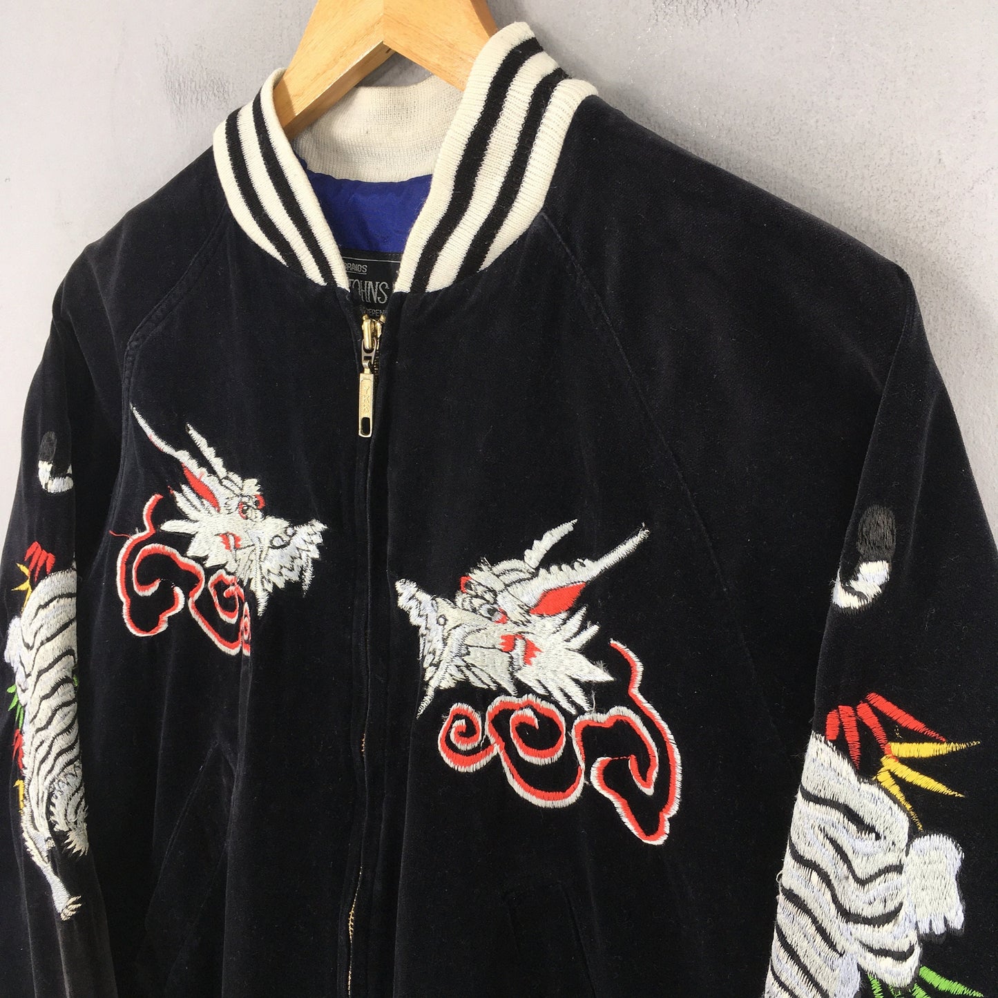 Vintage Sukajan Dragon Velvet Bomber Jacket Medium