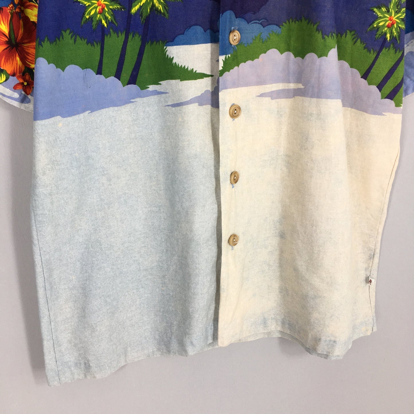 Hang Ten Beach View Hawaiian Shirt Medium